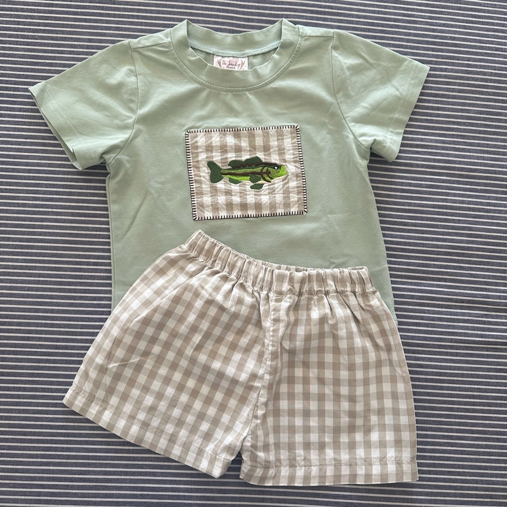 Fish Appliqué Smocked Short Set